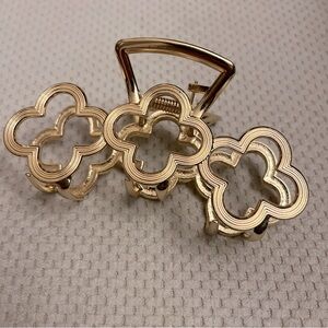Metal Clover Claw Hair Clip